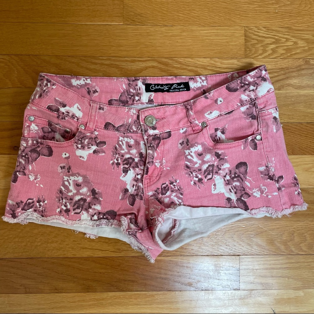 Celebrity Pink Original Denim Pink Lady Floral Low Rise Shorty Shorts Size 9